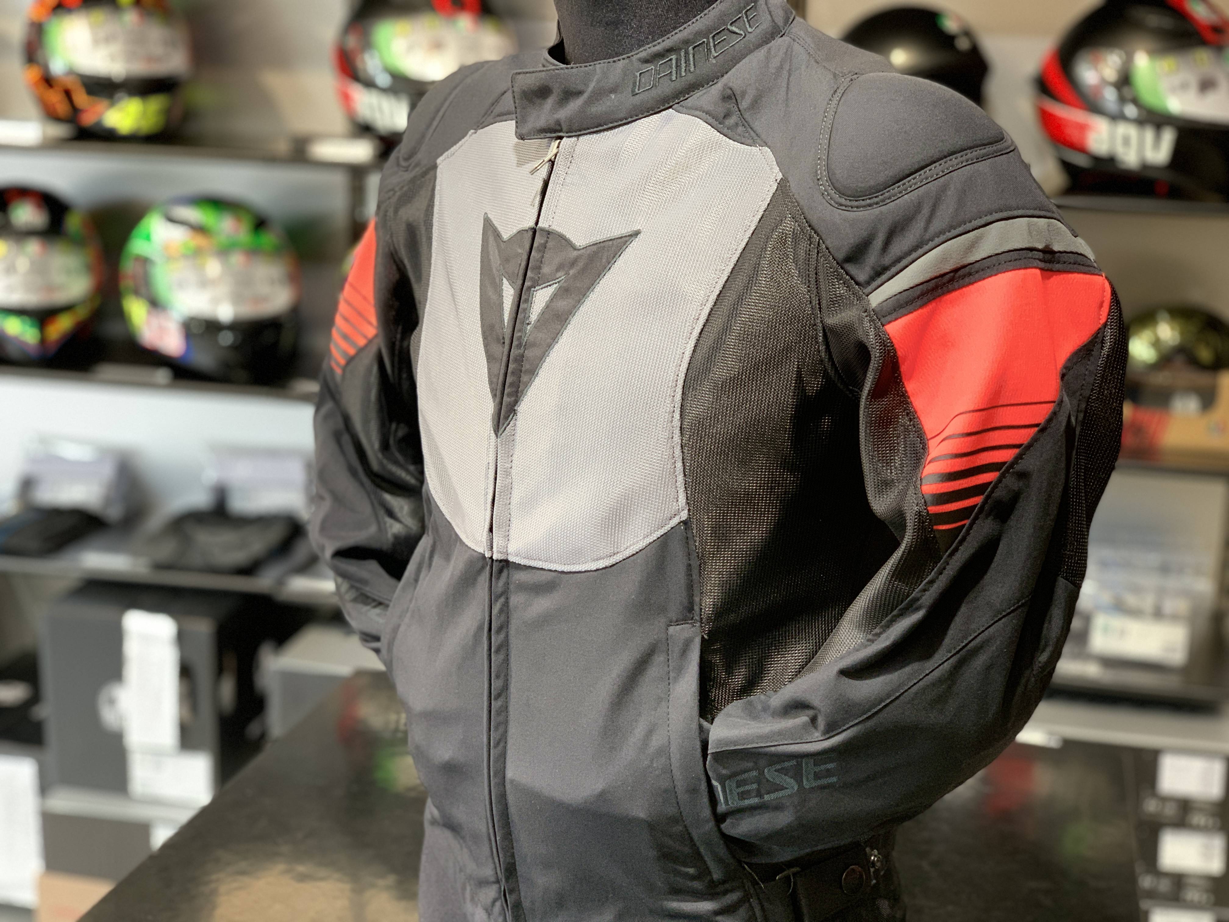 夏におすすめ AIR FAST TEX JACKET